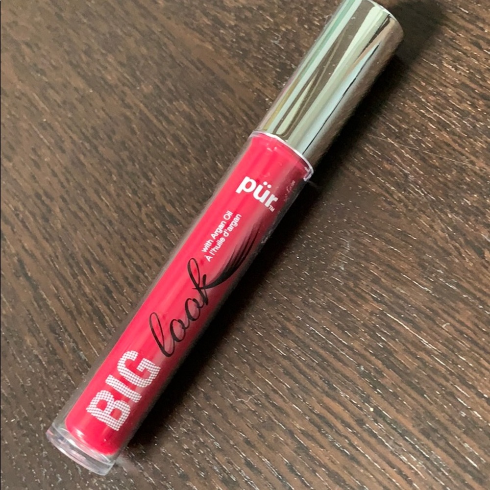 Never opened PUR big look mascara